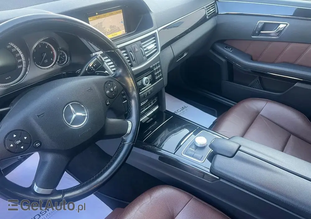 MERCEDES-BENZ Klasa E 350 CDI DPF 4Matic BlueEFFICIENCY 7G-TRONIC