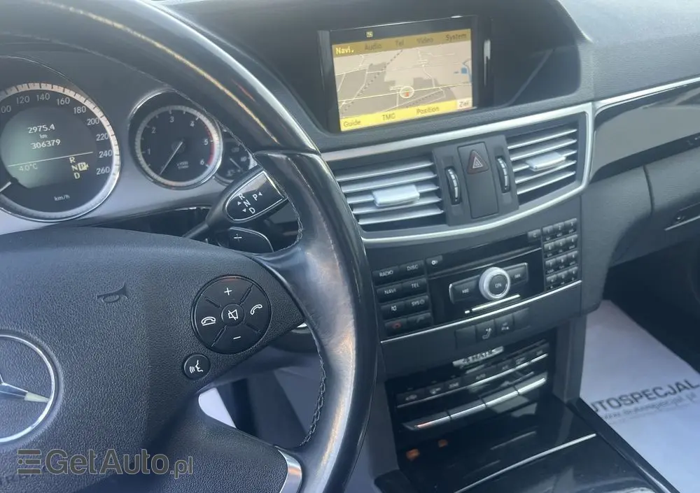 MERCEDES-BENZ Klasa E 350 CDI DPF 4Matic BlueEFFICIENCY 7G-TRONIC