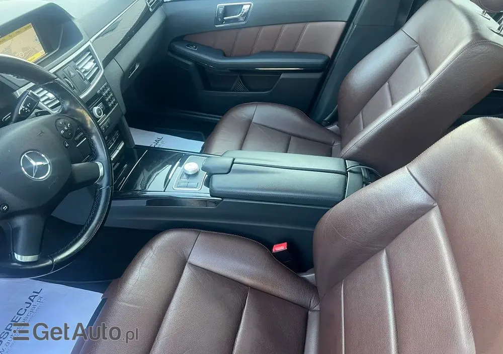 MERCEDES-BENZ Klasa E 350 CDI DPF 4Matic BlueEFFICIENCY 7G-TRONIC