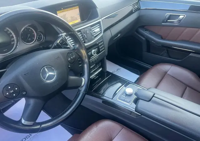 MERCEDES-BENZ Klasa E 350 CDI DPF 4Matic BlueEFFICIENCY 7G-TRONIC