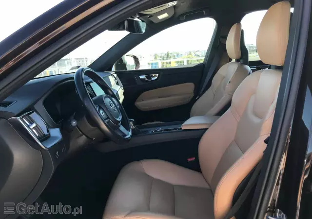 VOLVO XC 60 D5 AWD Inscription