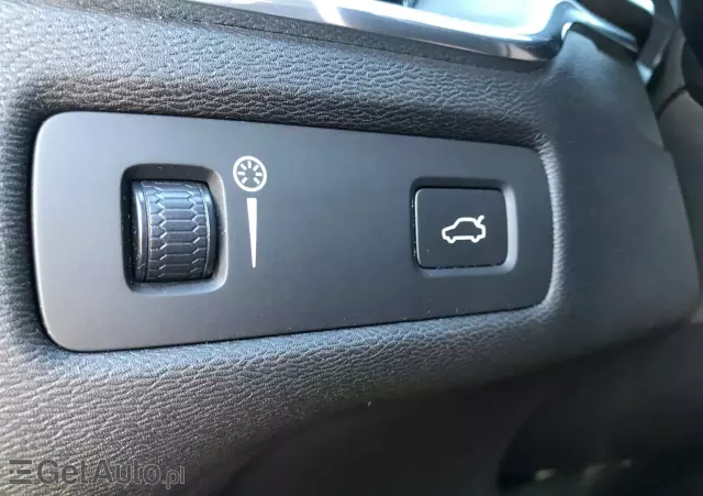 VOLVO XC 60 D5 AWD Inscription