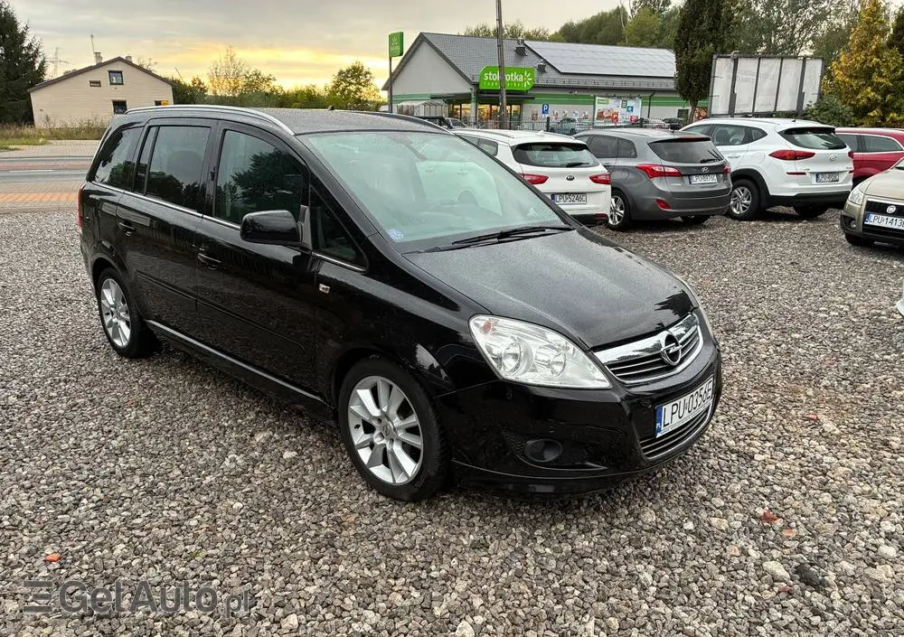 OPEL Zafira 1.8 Design Edition