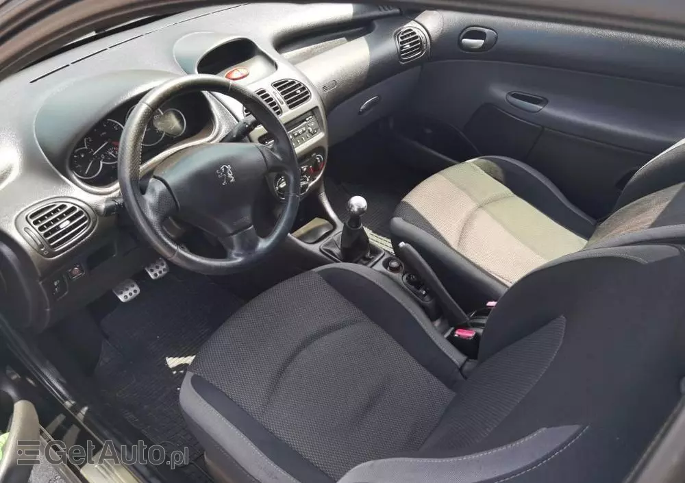 PEUGEOT 206 1.4 Happy