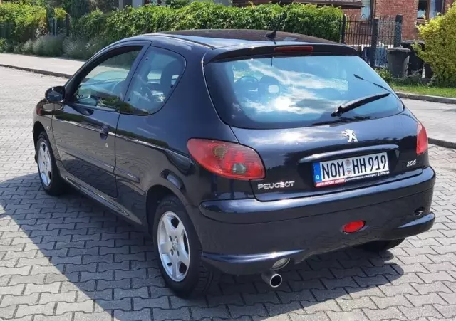 PEUGEOT 206 1.4 Happy