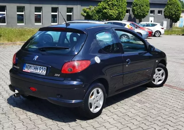 PEUGEOT 206 1.4 Happy