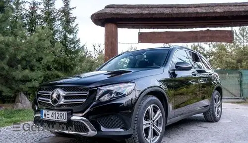 MERCEDES-BENZ GLC 