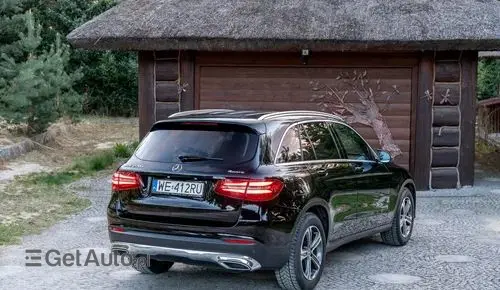 MERCEDES-BENZ GLC 