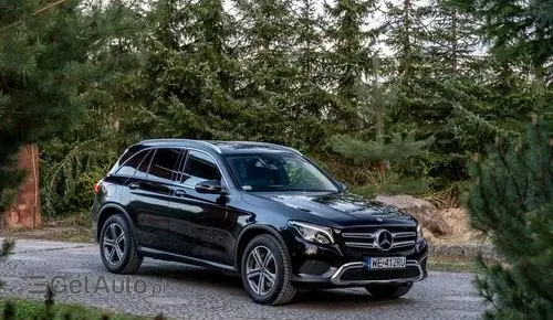 MERCEDES-BENZ GLC 