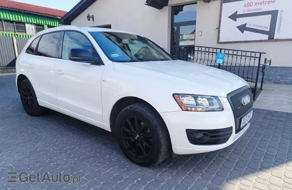 AUDI Q5 