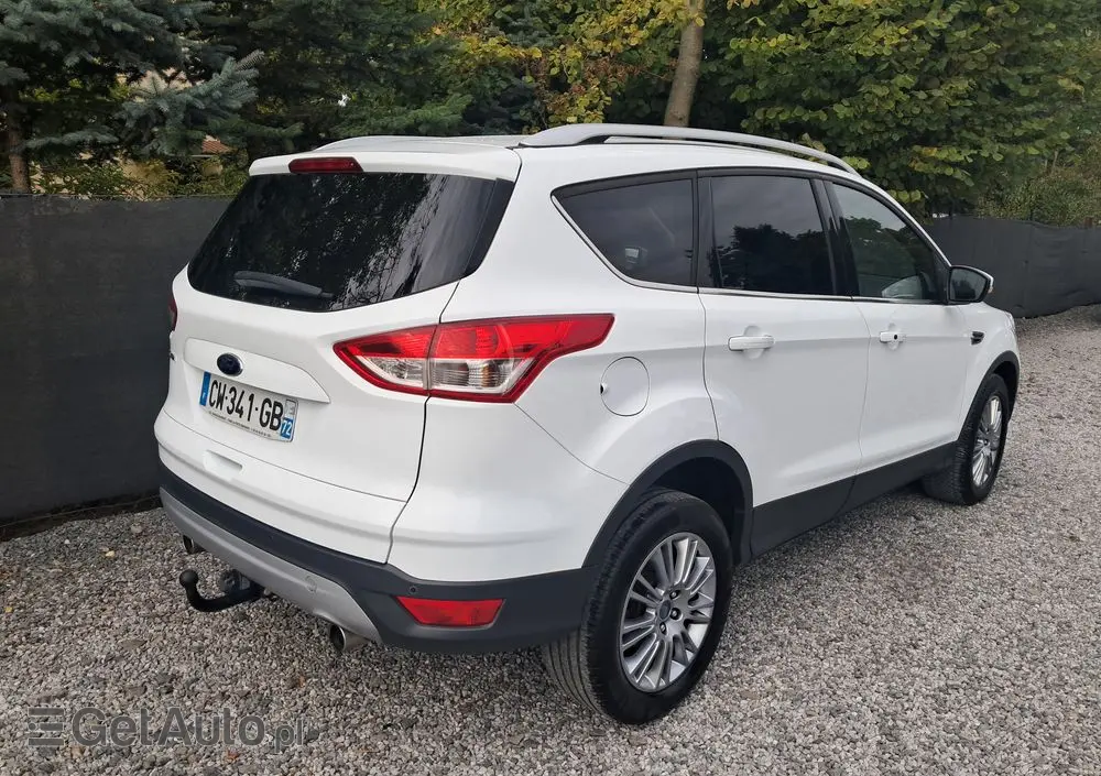 FORD Kuga 2.0 TDCi 2x4 Titanium