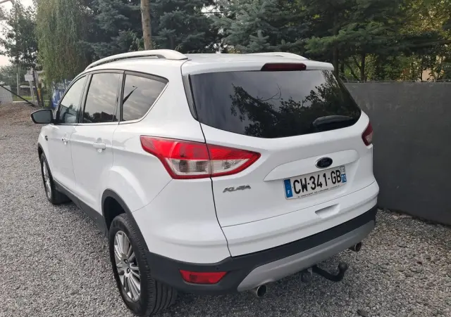 FORD Kuga 2.0 TDCi 2x4 Titanium