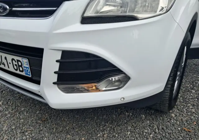 FORD Kuga 2.0 TDCi 2x4 Titanium