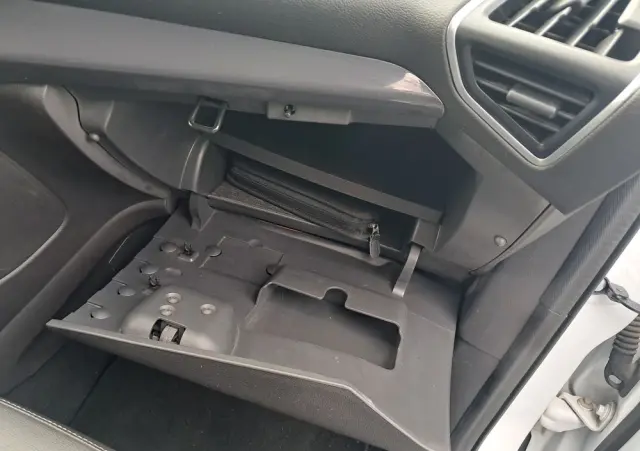 FORD Kuga 2.0 TDCi 2x4 Titanium