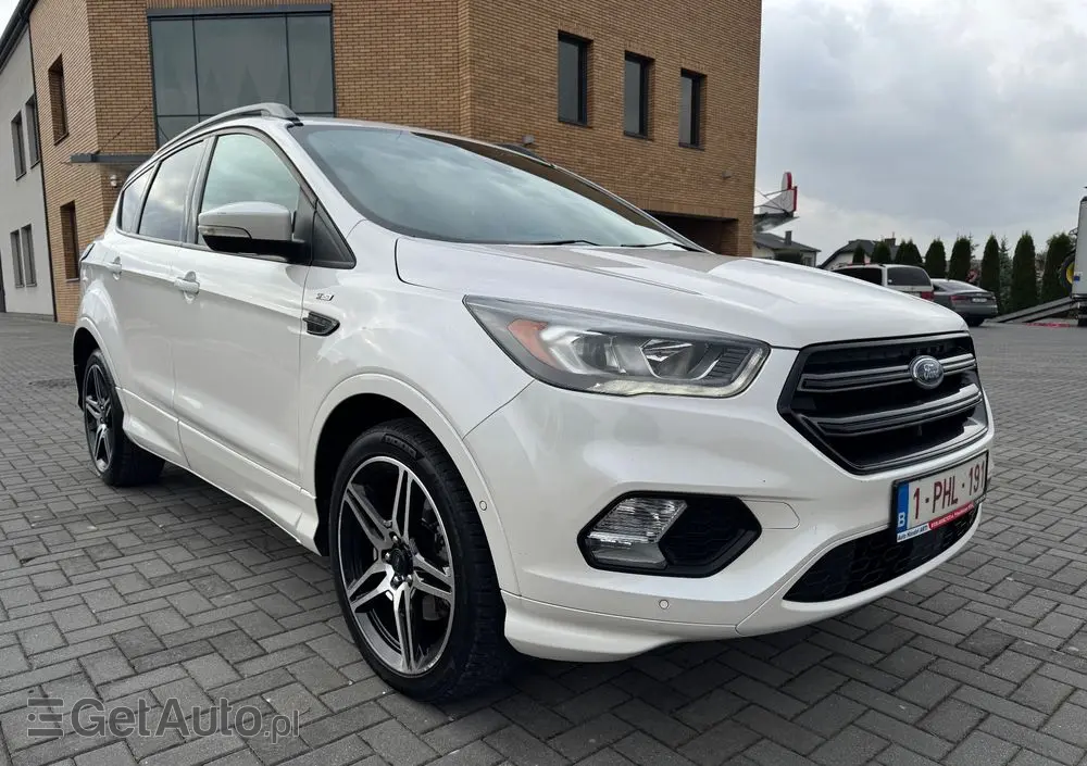 FORD Kuga 2.0 TDCi 2x4 ST-Line