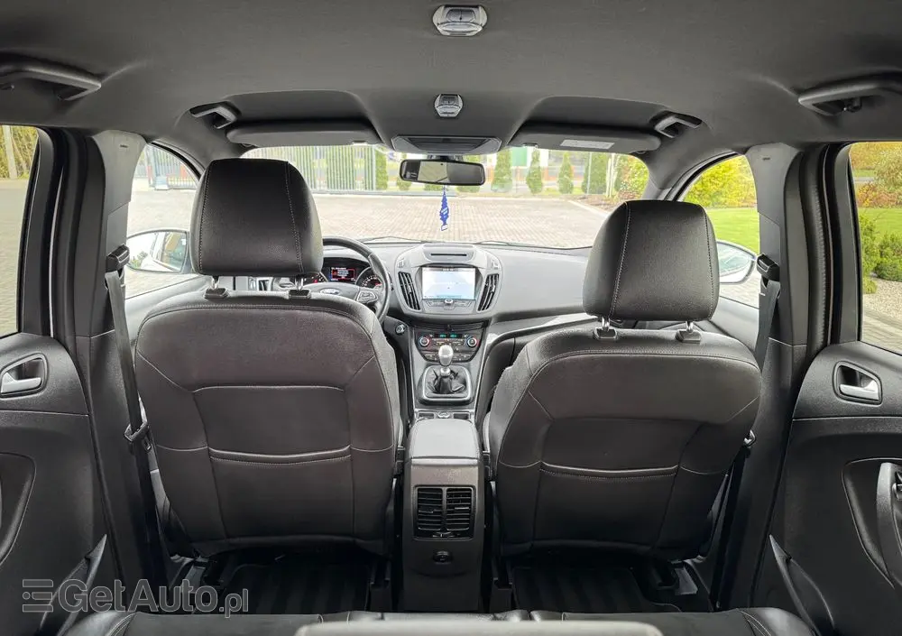 FORD Kuga 2.0 TDCi 2x4 ST-Line