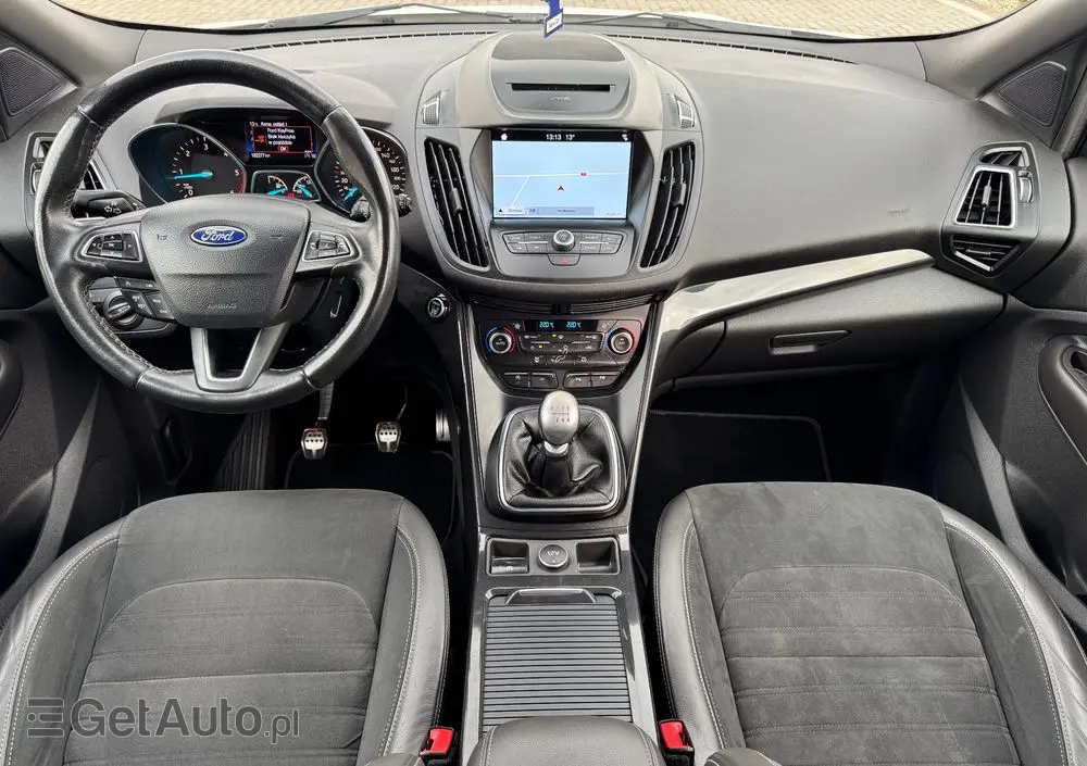 FORD Kuga 2.0 TDCi 2x4 ST-Line