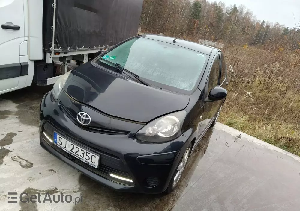 TOYOTA Aygo 