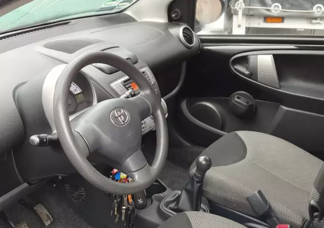 TOYOTA Aygo 