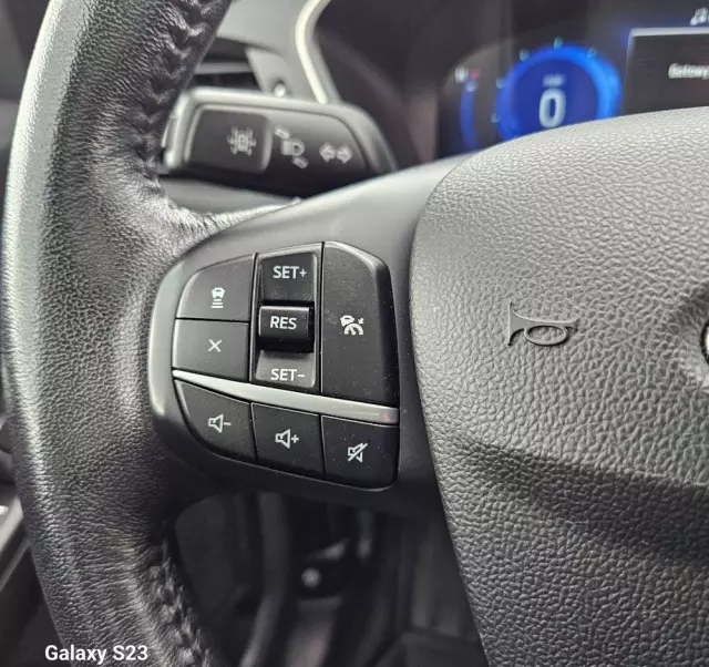 FORD Kuga 2.5 FHEV AWD Active X eCVT