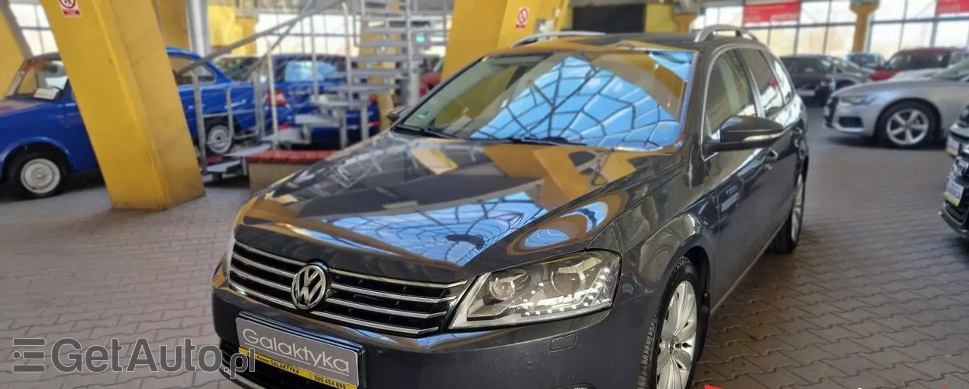VOLKSWAGEN Passat 