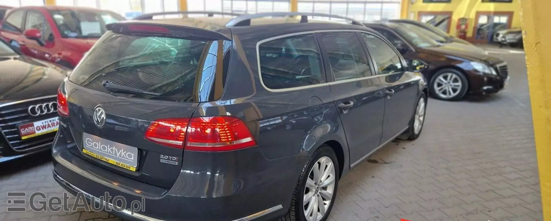 VOLKSWAGEN Passat 
