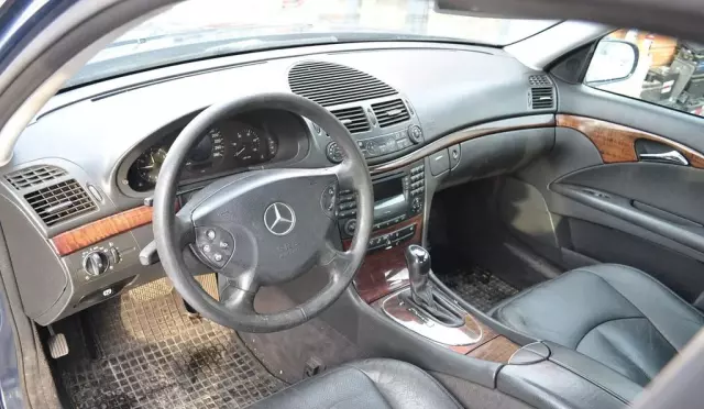 MERCEDES-BENZ Klasa E 