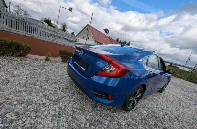HONDA Civic 