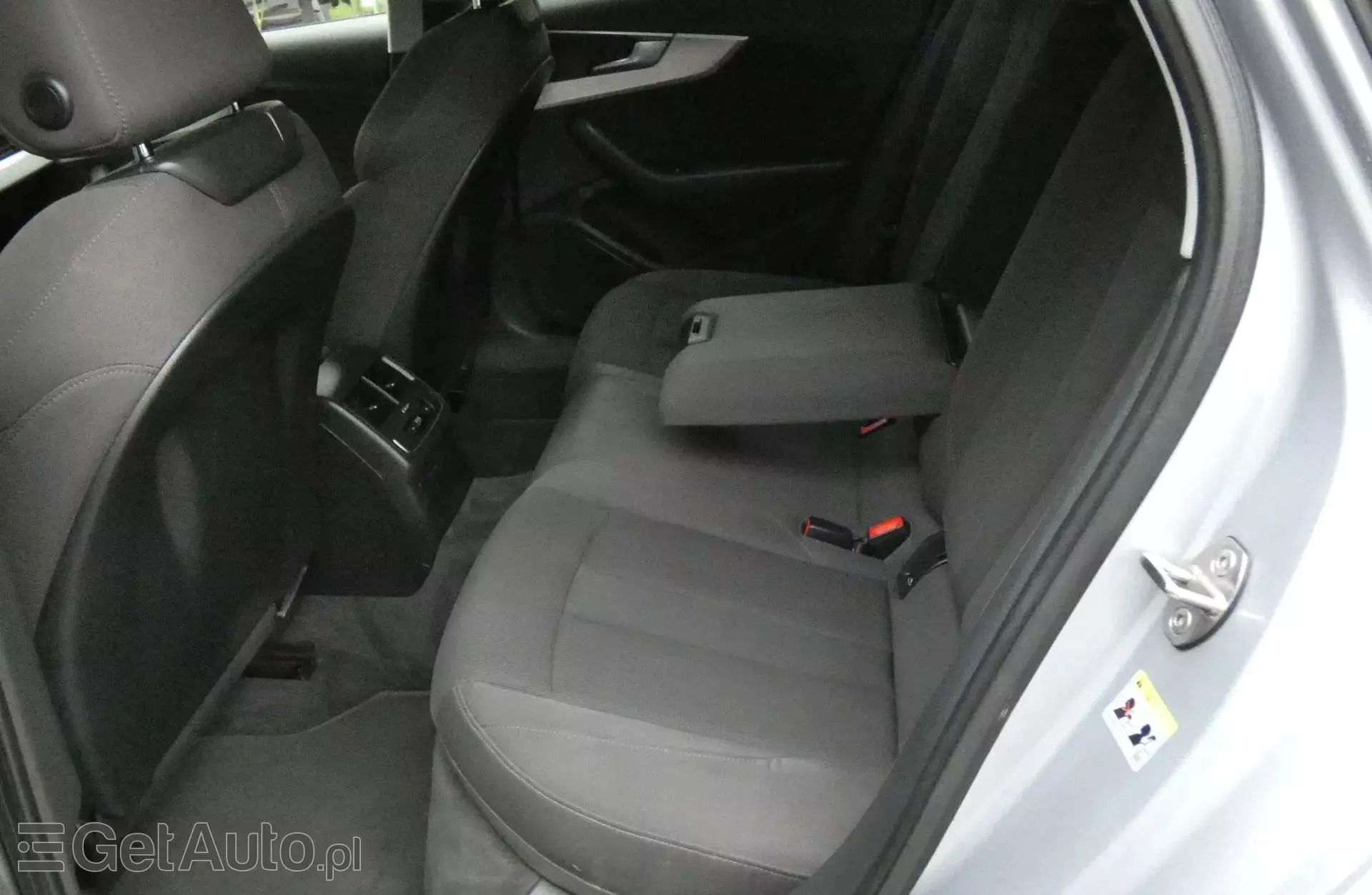 AUDI A4 2.0 TDI (150 KM)