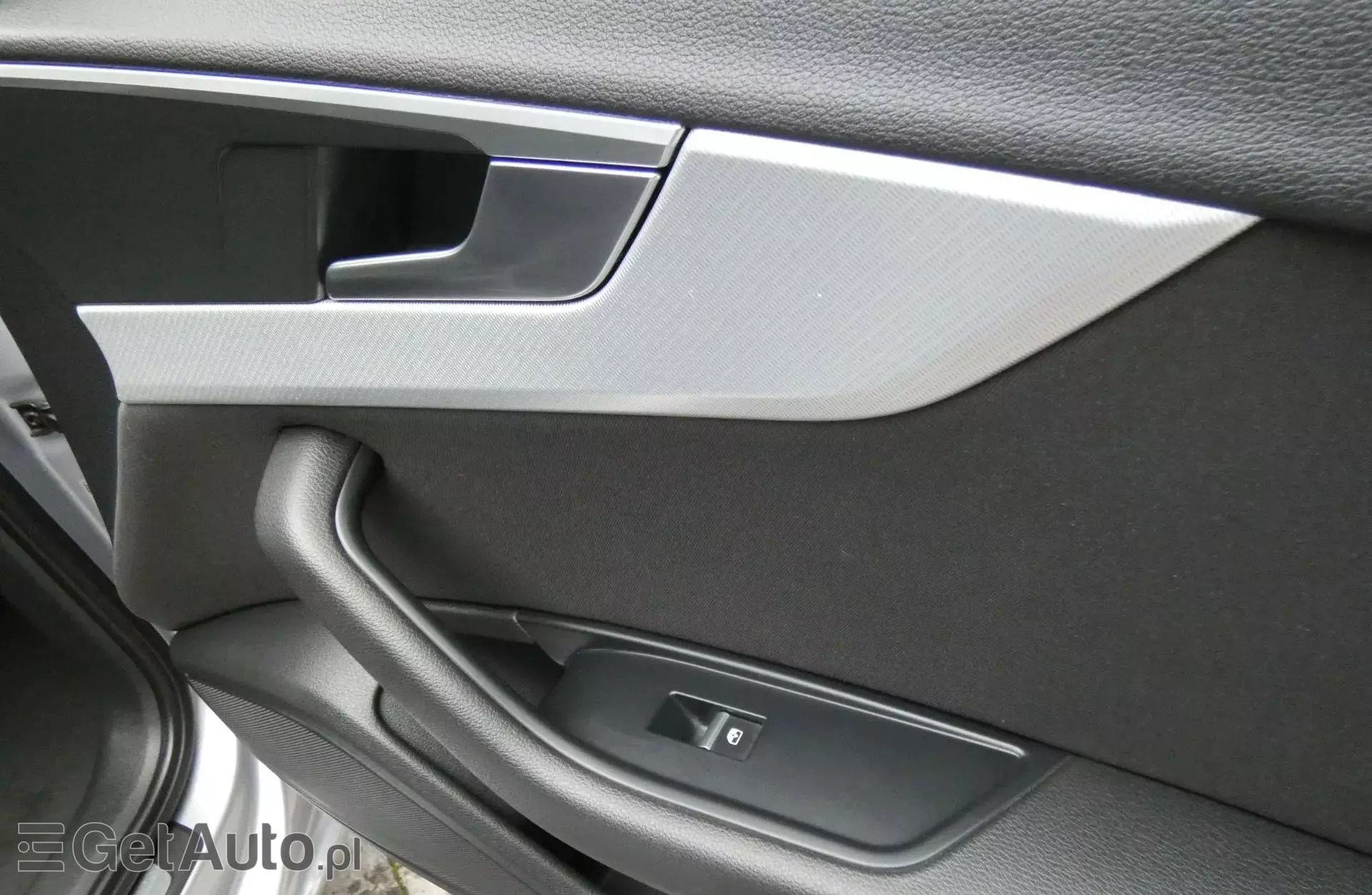 AUDI A4 2.0 TDI (150 KM)