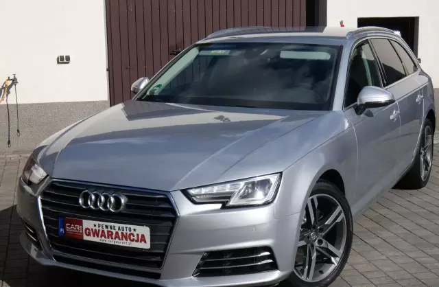 AUDI A4 2.0 TDI (150 KM)