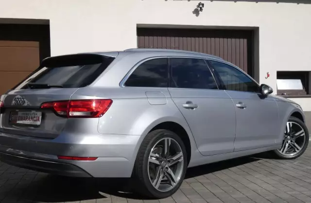 AUDI A4 2.0 TDI (150 KM)