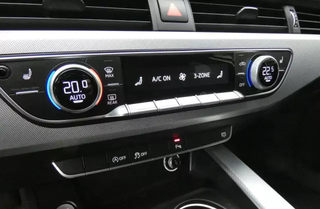 AUDI A4 2.0 TDI (150 KM)