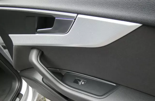 AUDI A4 2.0 TDI (150 KM)