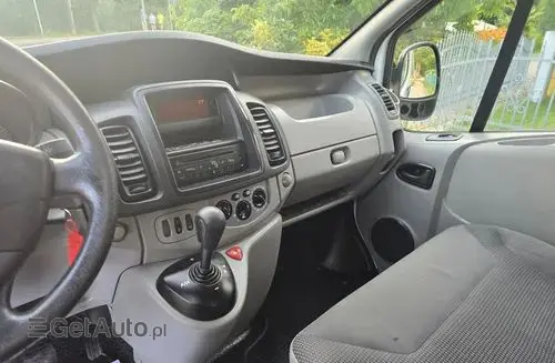 OPEL Vivaro 
