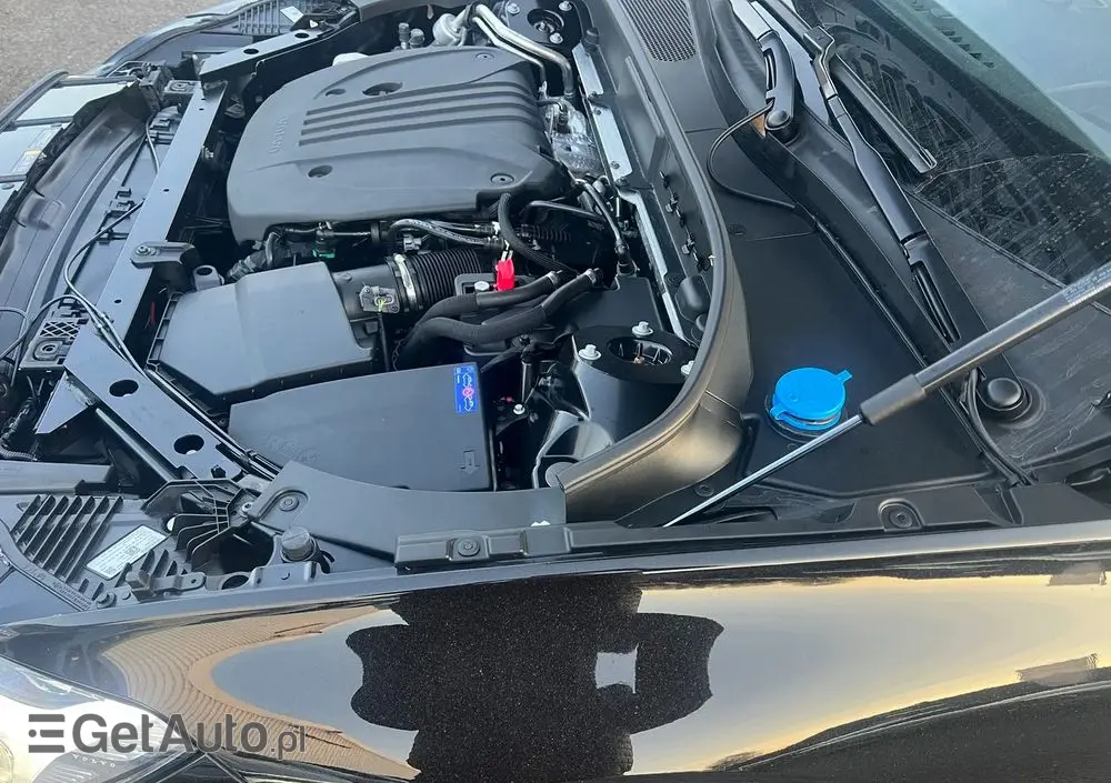 VOLVO XC 60 B5 B AWD Ultra Black Edition