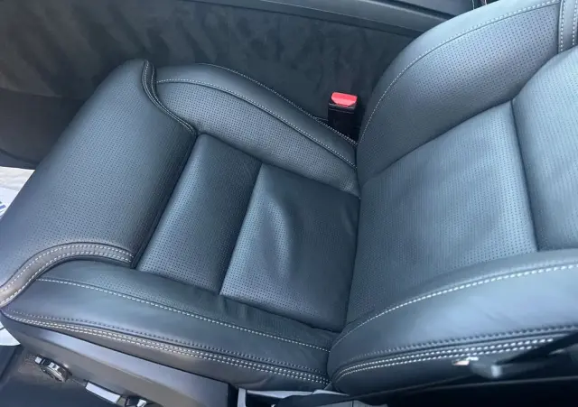 VOLVO XC 60 B5 B AWD Ultra Black Edition