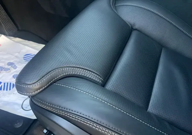 VOLVO XC 60 B5 B AWD Ultra Black Edition