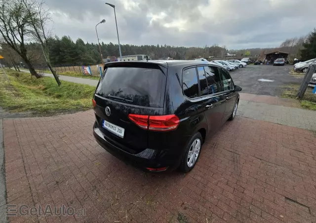 VOLKSWAGEN Touran 