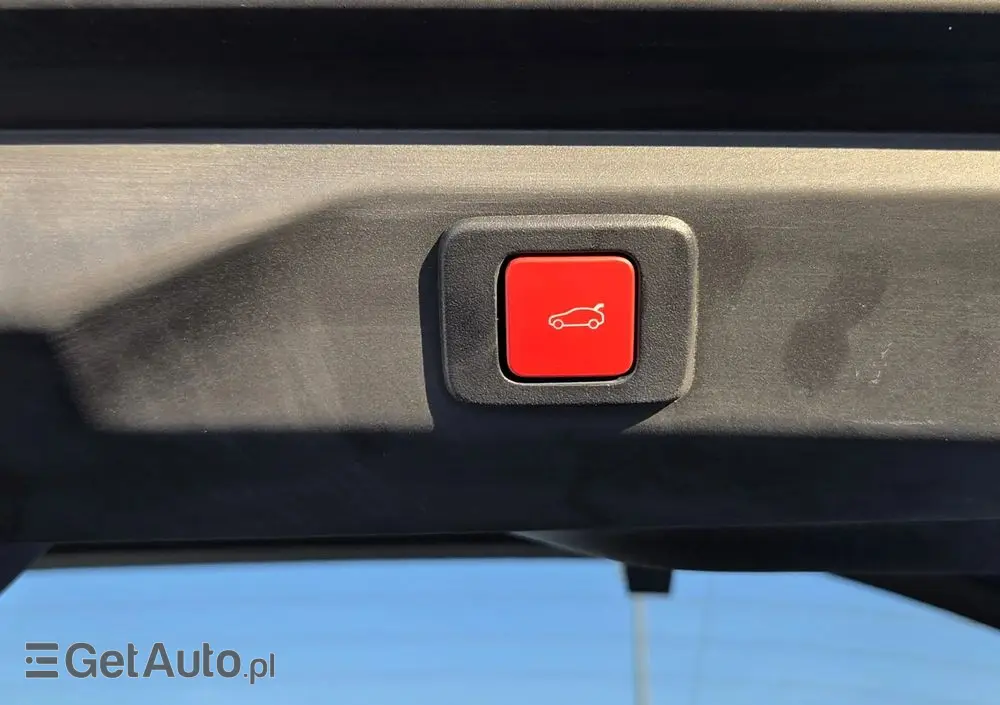 PEUGEOT 3008 1.2 PureTech mHEV GT E-DCS6