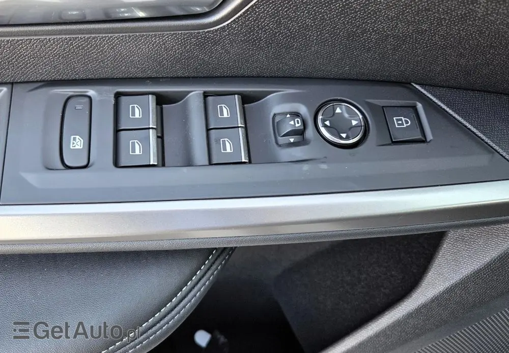 PEUGEOT 3008 1.2 PureTech mHEV GT E-DCS6