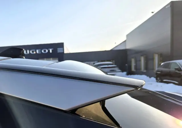 PEUGEOT 3008 1.2 PureTech mHEV GT E-DCS6