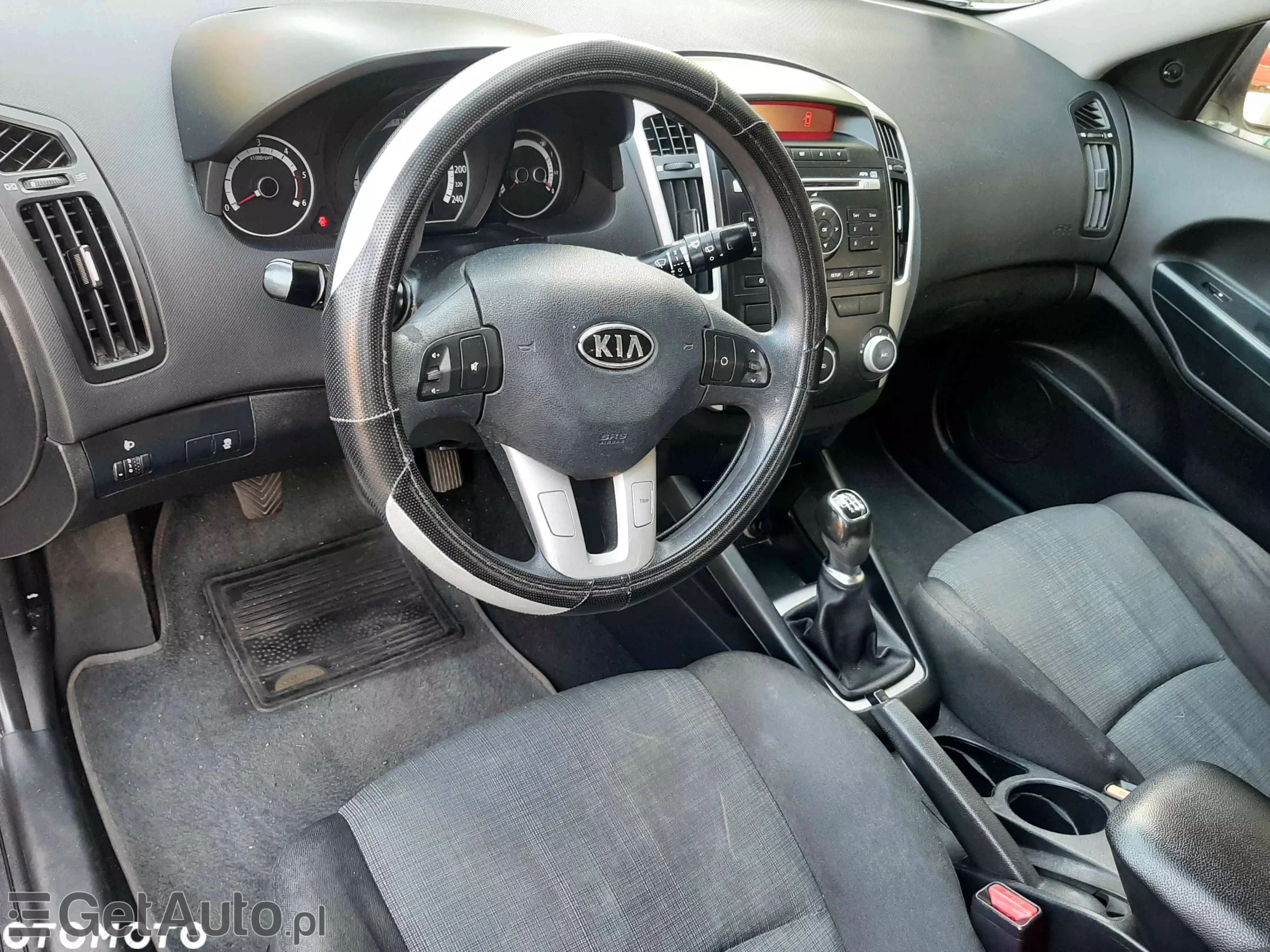 KIA Ceed 1.6 CRDi 90 ISG Spirit
