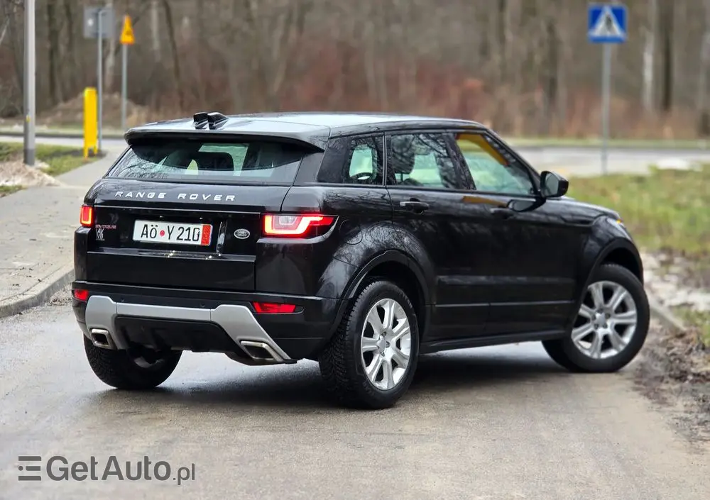 LAND ROVER Range Rover Evoque D150 R-Dynamic HSE