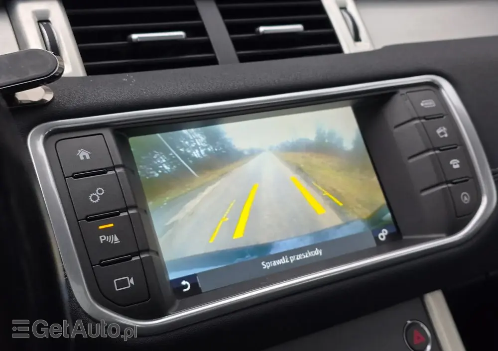 LAND ROVER Range Rover Evoque D150 R-Dynamic HSE