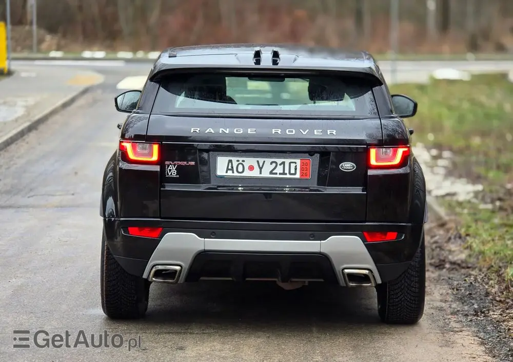 LAND ROVER Range Rover Evoque D150 R-Dynamic HSE