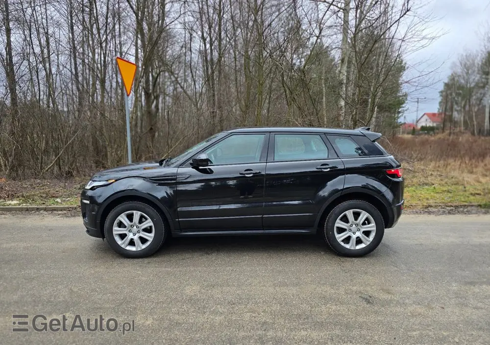 LAND ROVER Range Rover Evoque D150 R-Dynamic HSE
