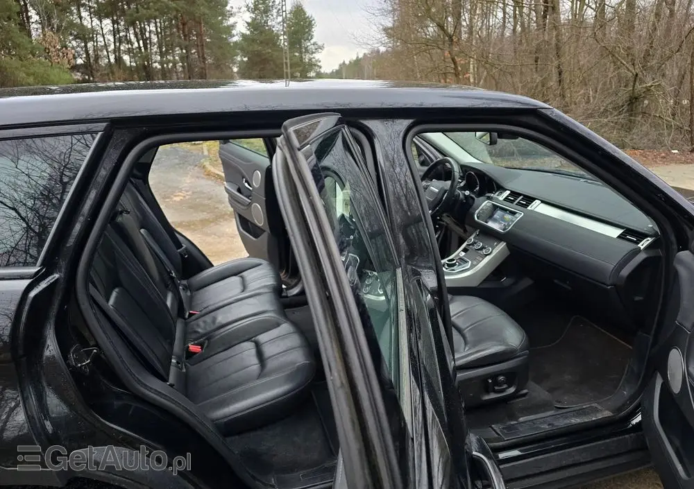 LAND ROVER Range Rover Evoque D150 R-Dynamic HSE