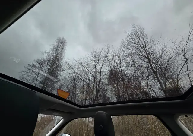 LAND ROVER Range Rover Evoque D150 R-Dynamic HSE