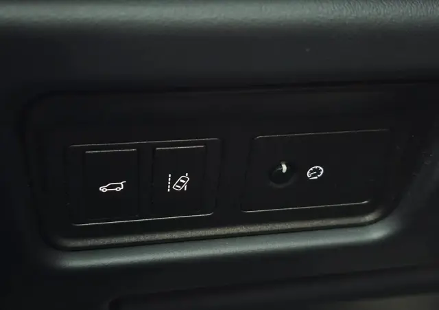 LAND ROVER Range Rover Evoque D150 R-Dynamic HSE